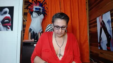 Snapshot of merlyna_goldens chatting on 02/15/25, 03:39 My next birthday is December 11th. online show from 02/15/25, 03:39