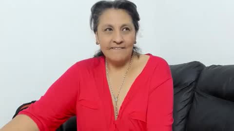 Snapshot of merlyna_goldens chatting on 02/06/26, 12:37 My next birthday is December 11th. online show from 02/06/26, 12:37