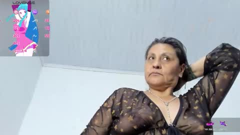 Snapshot of merlyna_goldens chatting on 02/06/26, 11:30 My next birthday is December 11th. online show from 02/06/26, 11:30