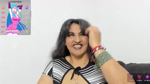 Snapshot of merlyna_goldens chatting on 02/13/26, 01:34 My next birthday is December 11th. online show from 02/13/26, 01:34