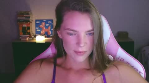 Susan online show from 11/20/25, 04:51