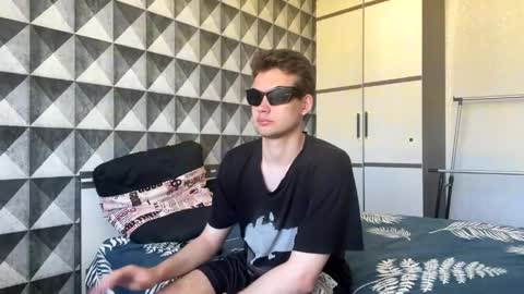 Johnny and Hailey online show from 04/27/26, 01:36