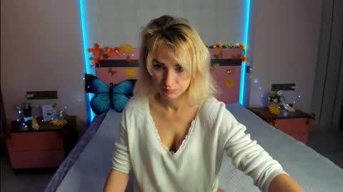 merymidnight online show from 10/02/25, 06:09