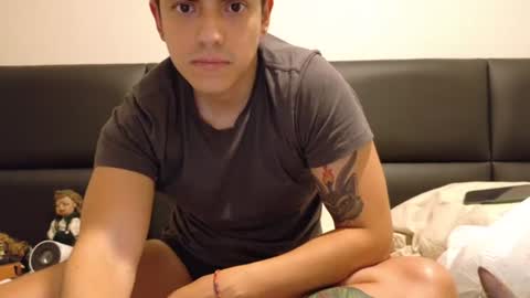 mesmerisedear online show from 07/01/26, 11:59