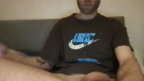 messageme11 online show from 01/30/25, 09:47