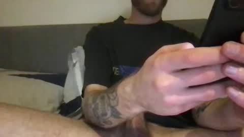 messageme11 online show from 11/13/25, 07:02