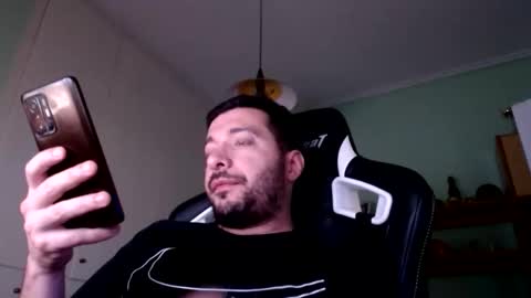 Snapshot of metalic18 chatting on 09/21/25, 11:45 FunnyTimeHere online show from 09/21/25, 11:45