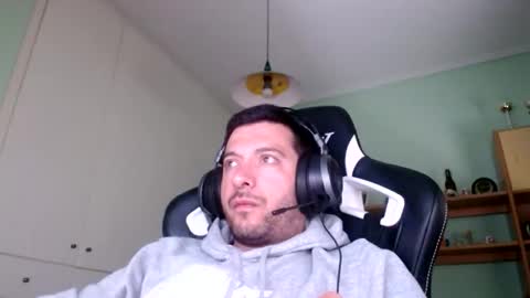 Snapshot of metalic18 chatting on 09/27/25, 08:30 FunnyTimeHere online show from 09/27/25, 08:30