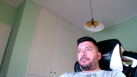 Snapshot of metalic18 chatting on 05/06/26, 04:41 FunnyTimeHere online show from 05/06/26, 04:41