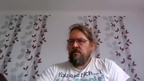 ask me online show from 11/08/25, 10:15