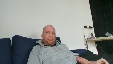 Snapshot of metaller123456 chatting on 04/03/26, 06:55 metaller123456 online show from 04/03/26, 06:55