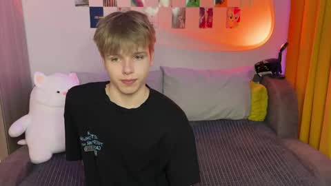 Arthur online show from 05/02/26, 11:54