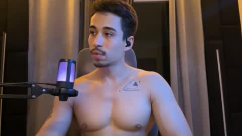 mettew22cm online show from 10/09/25, 03:15