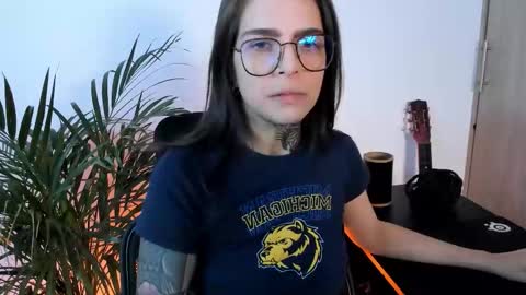 Meurif online show from 10/17/25, 02:48