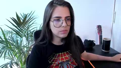 Meurif online show from 11/25/25, 07:25