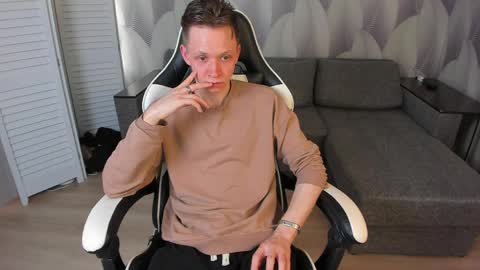 MEVERIK OUSHEN online show from 03/31/26, 01:44