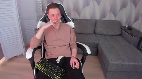 MEVERIK OUSHEN online show from 04/01/26, 01:12