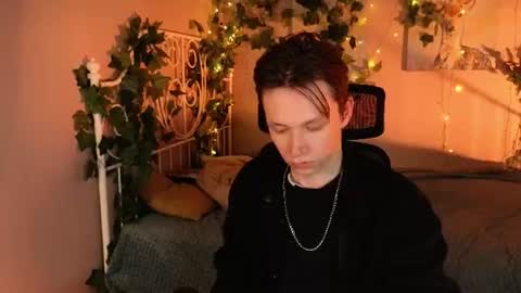 MEVERIK OUSHEN online show from 06/14/26, 10:34