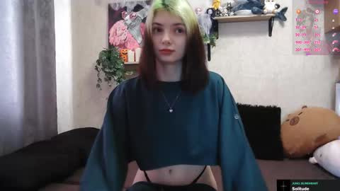 Snapshot of mevis_li chatting on 10/16/25, 03:18 Mavis online show from 10/16/25, 03:18