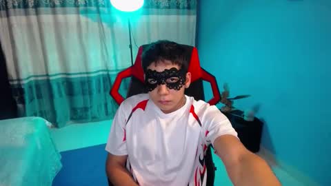 Jhon online show from 03/12/26, 02:50