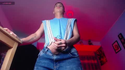 Jhon online show from 06/11/26, 01:16