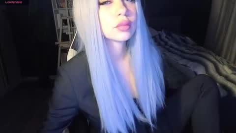 Snapshot of mezzalunaa chatting on 05/12/26, 09:12 vollmond online show from 05/12/26, 09:12