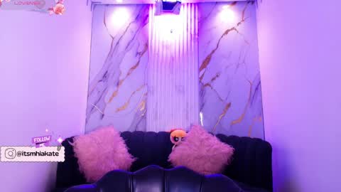 Mhia Kate online show from 04/08/26, 12:05