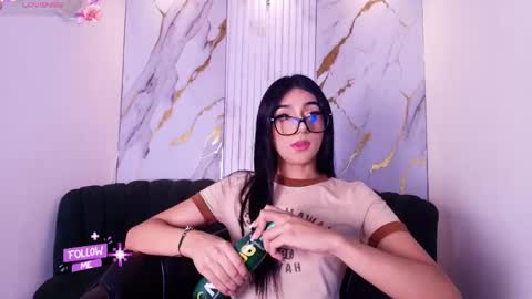 Snapshot of mhia_kate chatting on 05/06/26, 12:10 Mhia Kate online show from 05/06/26, 12:10