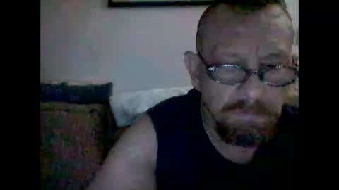 Snapshot of mhitch924 chatting on 05/29/26, 01:47 mhitch924 online show from 05/29/26, 01:47