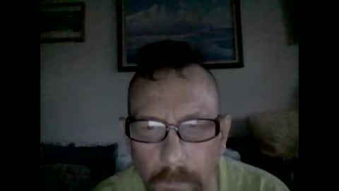 Snapshot of mhitch924 chatting on 05/31/26, 10:44 mhitch924 online show from 05/31/26, 10:44
