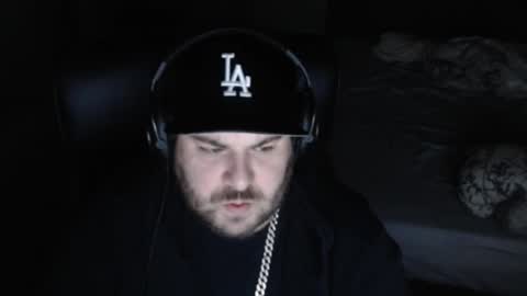 Snapshot of mi_vida21 chatting on 02/13/26, 05:42 just ask online show from 02/13/26, 05:42