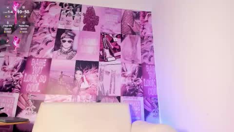 Mia online show from 11/24/25, 06:51