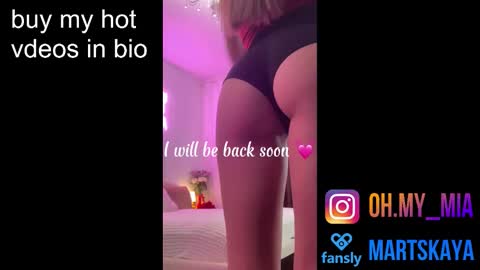 Mia Martskaya online show from 11/12/25, 09:21