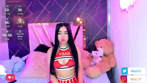 Mia online show from 01/13/26, 02:39