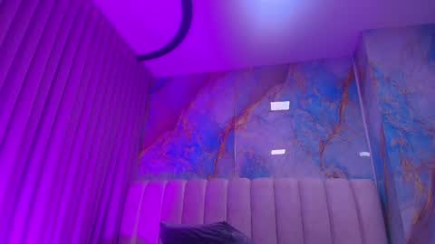 Emi online show from 03/21/26, 07:17