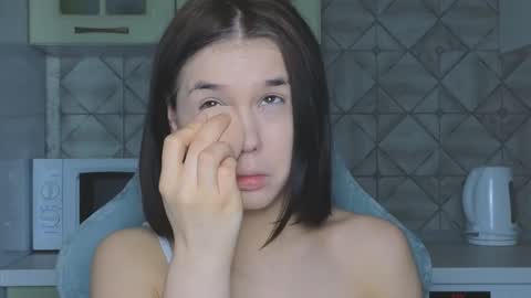 Snapshot of mia___lunaa chatting on 03/06/25, 11:53 Mia online show from 03/06/25, 11:53
