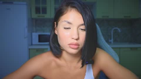 Snapshot of mia___lunaa chatting on 09/23/25, 07:50 Mia online show from 09/23/25, 07:50