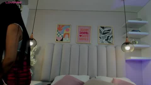 mia__bailey_ online show from 04/20/26, 03:09