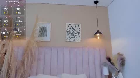 Snapshot of mia__bailey_ chatting on 06/30/26, 08:10 mia__bailey_ online show from 06/30/26, 08:10