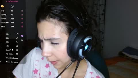 Snapshot of mia__lopez_ chatting on 12/14/24, 06:13 Mia online show from 12/14/24, 06:13