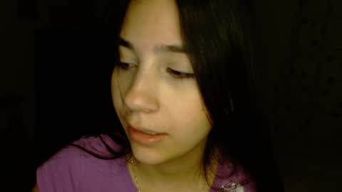 Snapshot of mia__lopez_ chatting on 01/04/25, 12:16 Mia online show from 01/04/25, 12:16