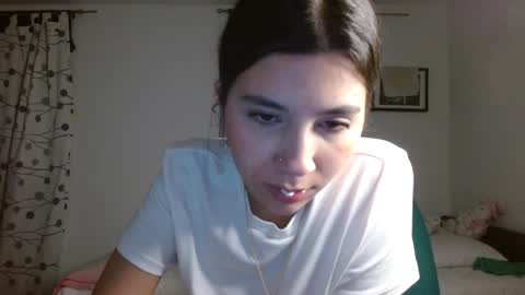Snapshot of mia__lopez_ chatting on 01/22/25, 03:31 Mia online show from 01/22/25, 03:31