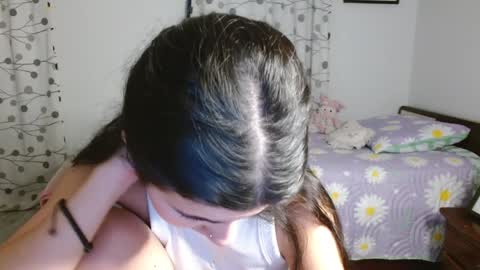 Snapshot of mia__lopez_ chatting on 02/04/25, 04:48 Mia online show from 02/04/25, 04:48