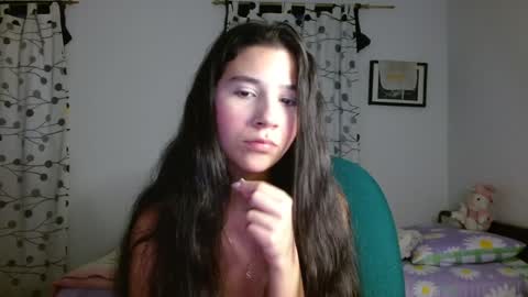 Snapshot of mia__lopez_ chatting on 02/04/25, 11:16 Mia online show from 02/04/25, 11:16