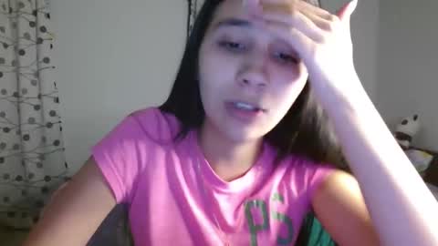 Snapshot of mia__lopez_ chatting on 03/11/25, 01:05 Mia online show from 03/11/25, 01:05