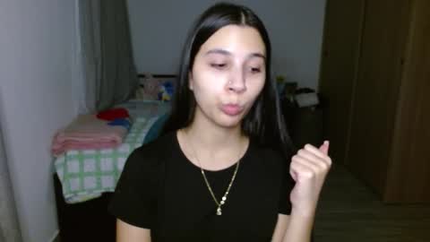 Snapshot of mia__lopez_ chatting on 09/22/25, 03:41 Mia online show from 09/22/25, 03:41