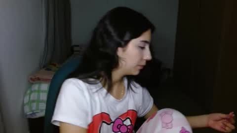 Snapshot of mia__lopez_ chatting on 09/27/25, 03:44 Mia online show from 09/27/25, 03:44