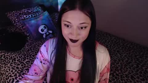 mia online show from 02/18/25, 05:31