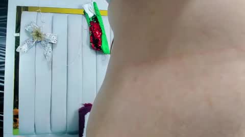 Dreams Couple online show from 12/17/24, 11:27