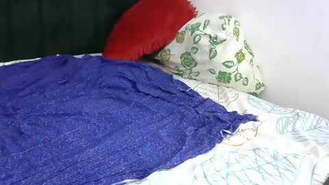 aishah petite online show from 01/27/25, 06:52